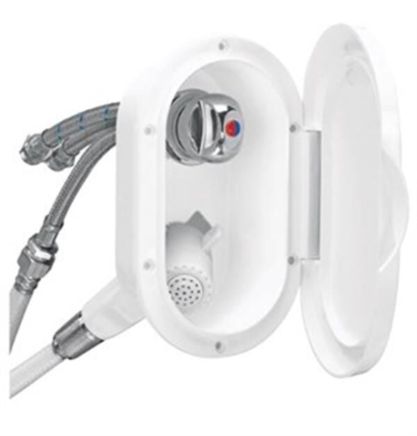 Hortumlu duş ve yuva sıcak - soğuk