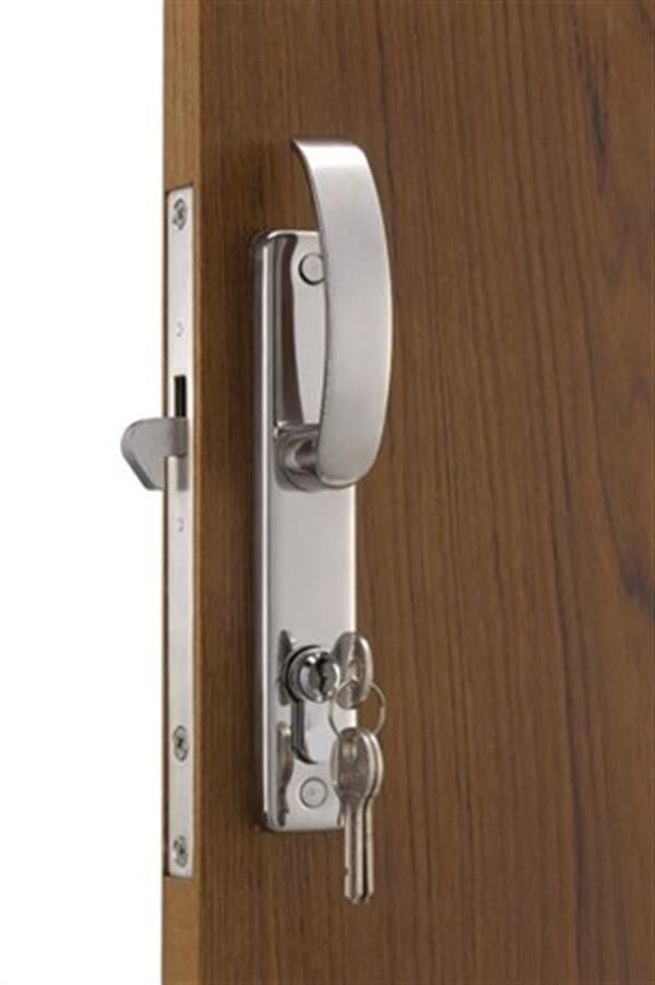 Sürgülü kapı kilit seti. Elit yüzme mont karşılıklı