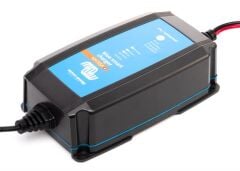 BLUE SMART IP65 CHARGER 12V/25A+DC CONNECTOR